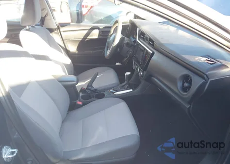 2019 Toyota Corolla L z USA, uszkodzony, nr VIN 2T1BURHE4KC205427